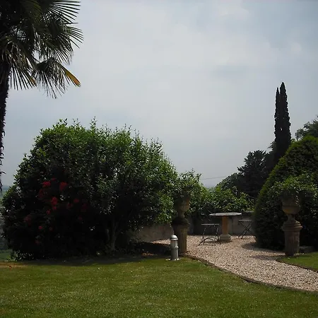 Le Coste